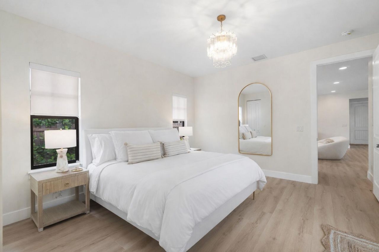 7606 S Olive Avenue, West Palm Beach, FL 33405 Photo