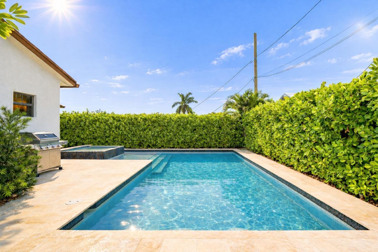 7606 S Olive Avenue, West Palm Beach, FL 33405 Photo