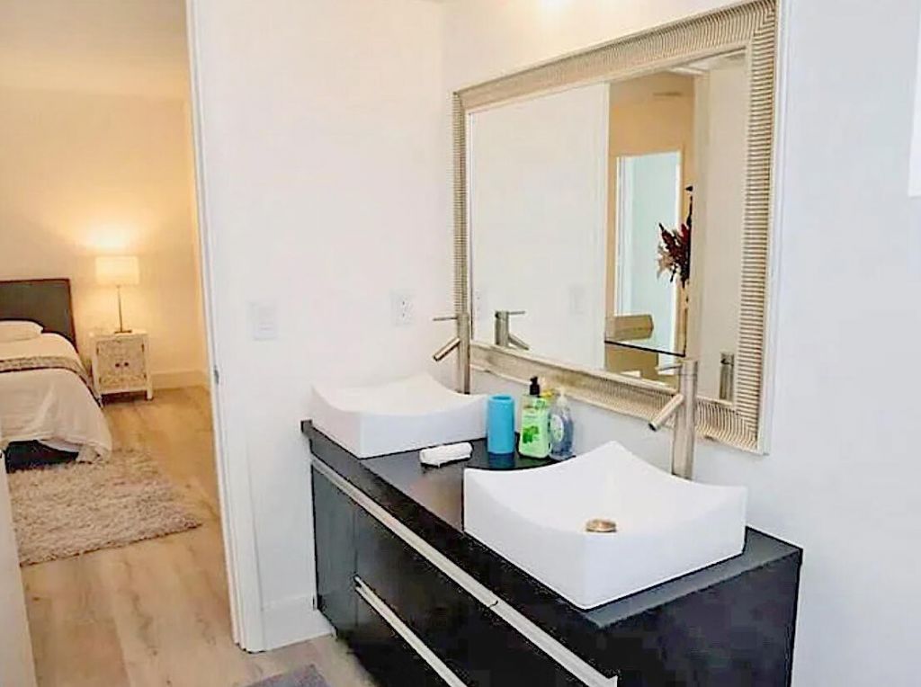 1919 Sunrise Key Boulevard, Fort Lauderdale, FL 33304 Photo