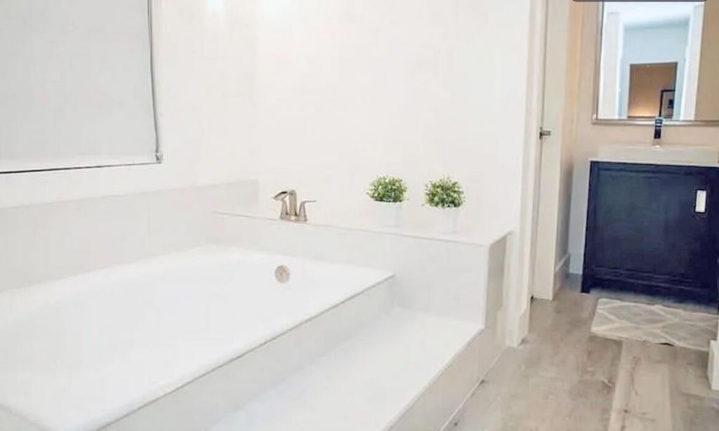 1919 Sunrise Key Boulevard, Fort Lauderdale, FL 33304 Photo