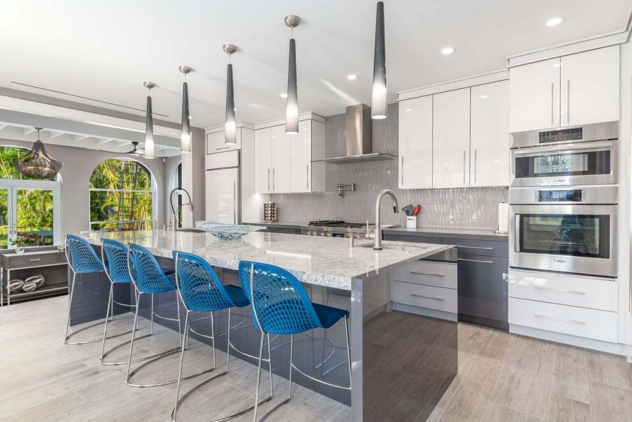 15 S Lake Trail, Palm Beach, FL 33480 Photo