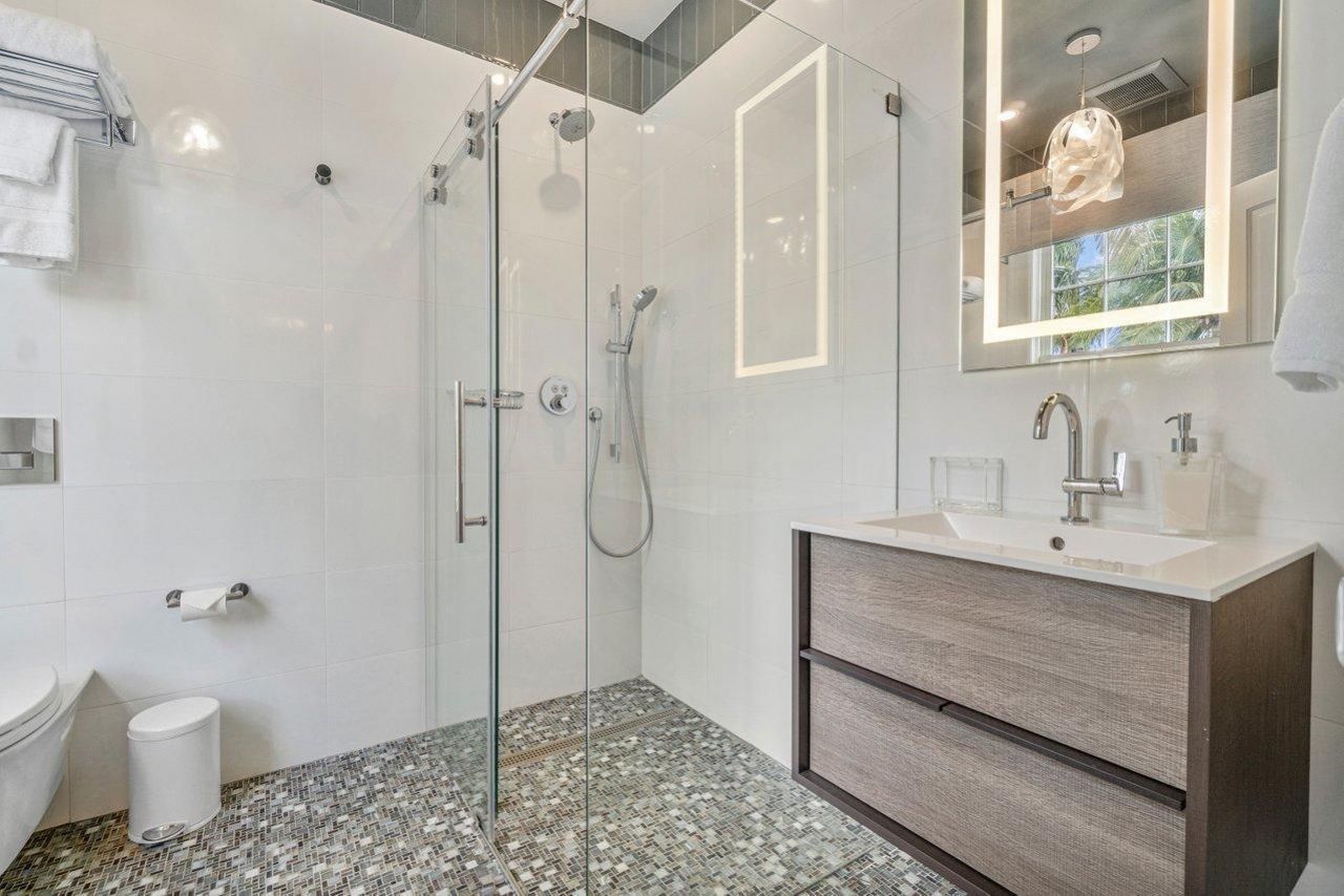 15 S Lake Trail, Palm Beach, FL 33480 Photo