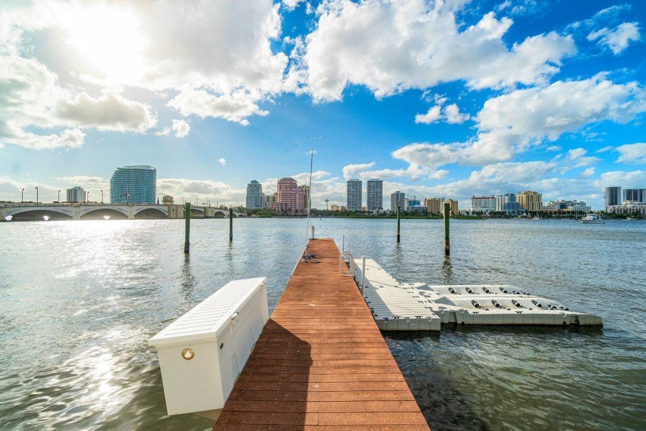 15 S Lake Trail, Palm Beach, FL 33480 Photo