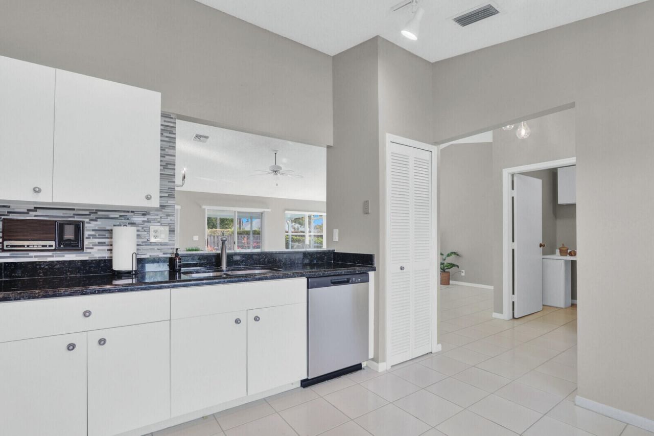 1544 Old Cypress Trail, Wellington, FL 33414 Photo