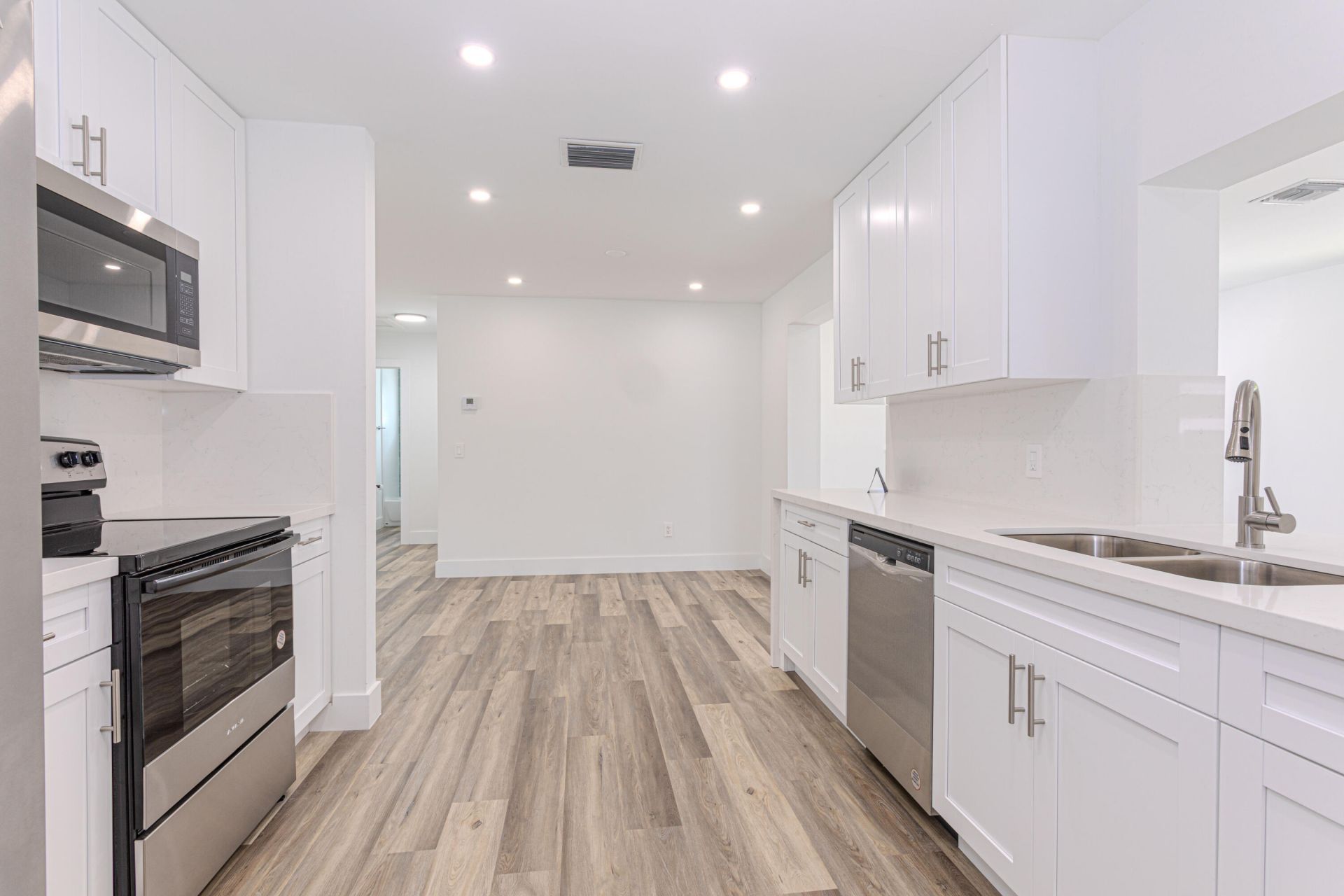 1717 16th Court N, Lake Worth Beach, FL 33460 Photo