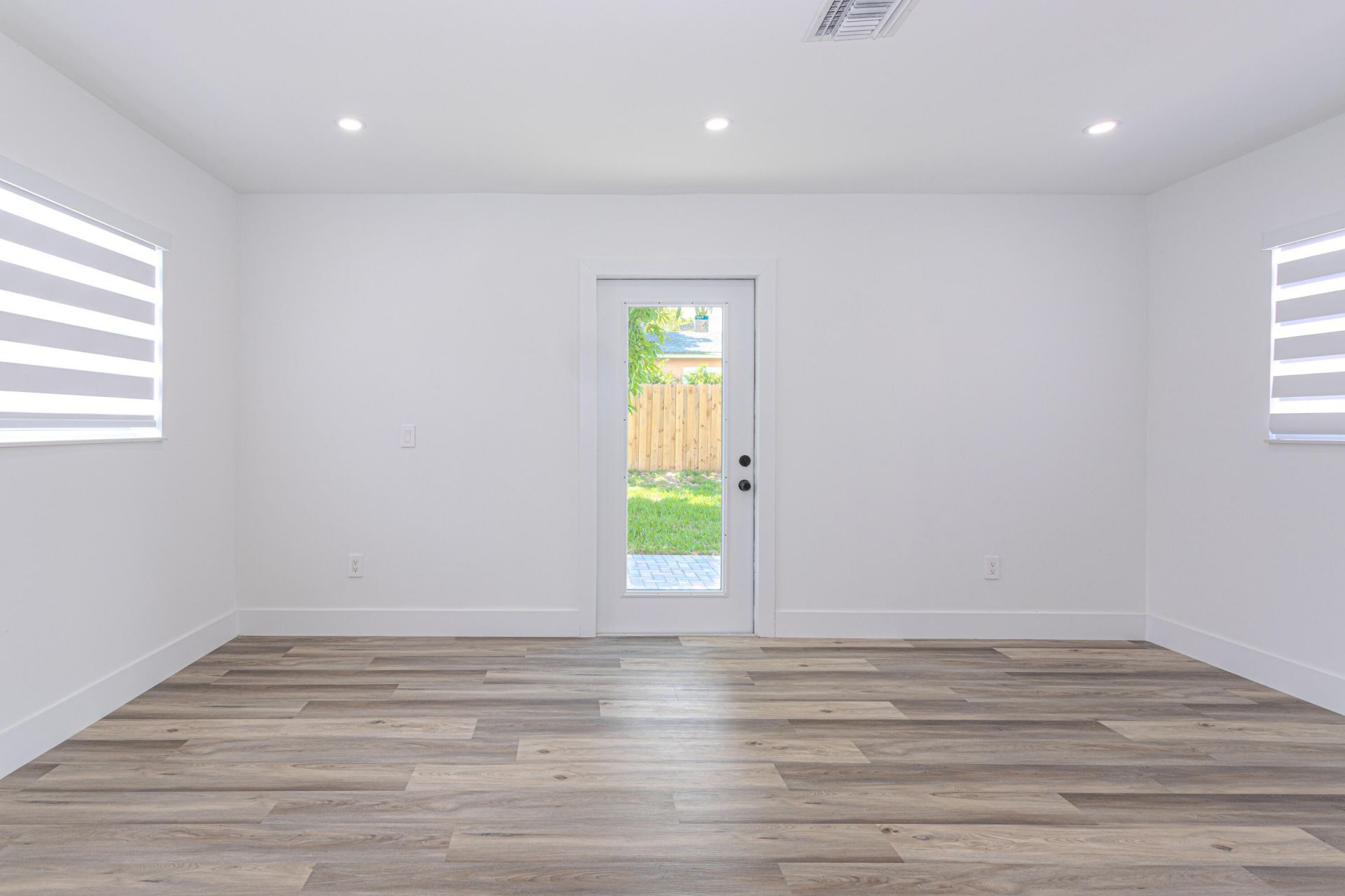 1717 16th Court N, Lake Worth Beach, FL 33460 Photo