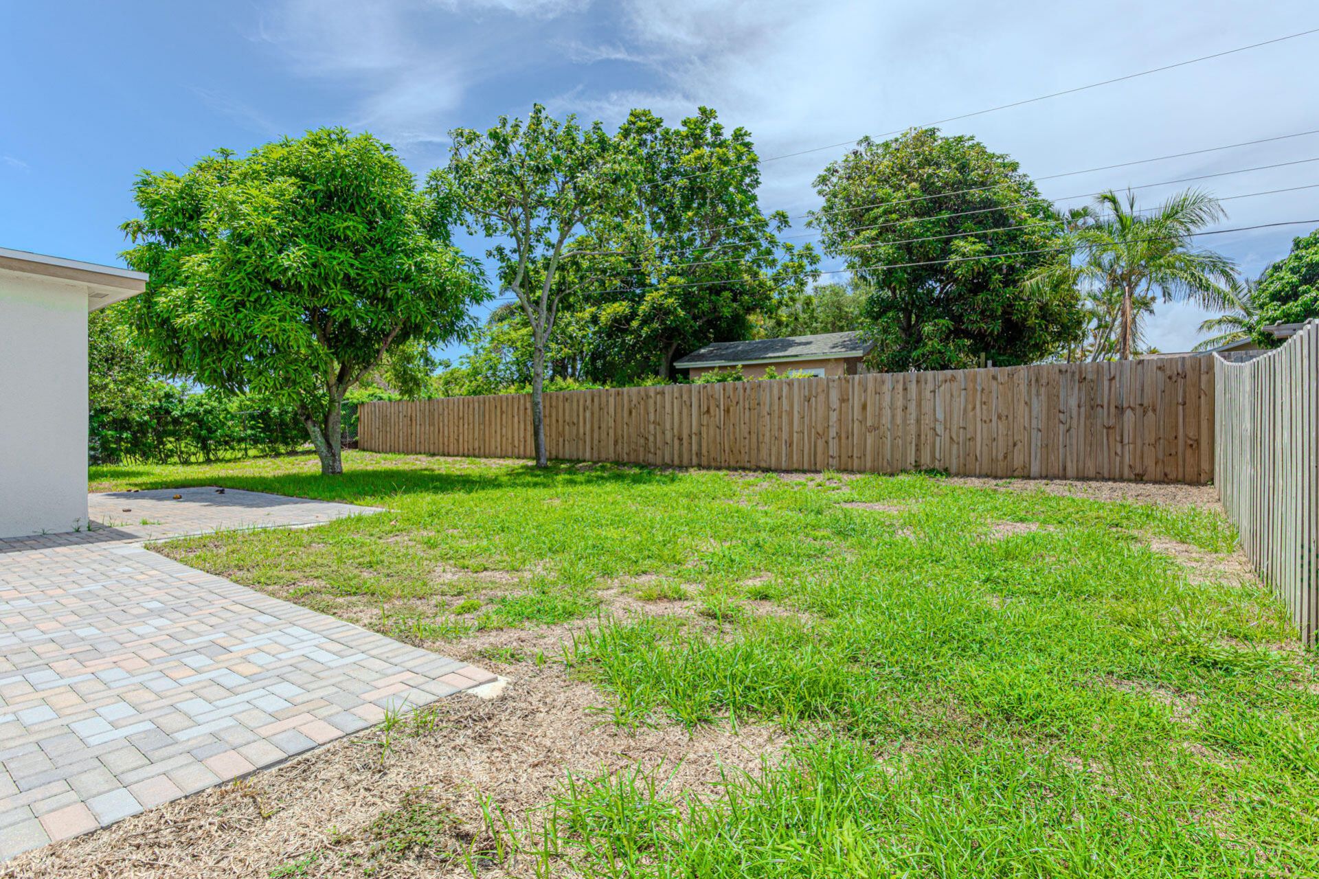 1717 16th Court N, Lake Worth Beach, FL 33460 Photo