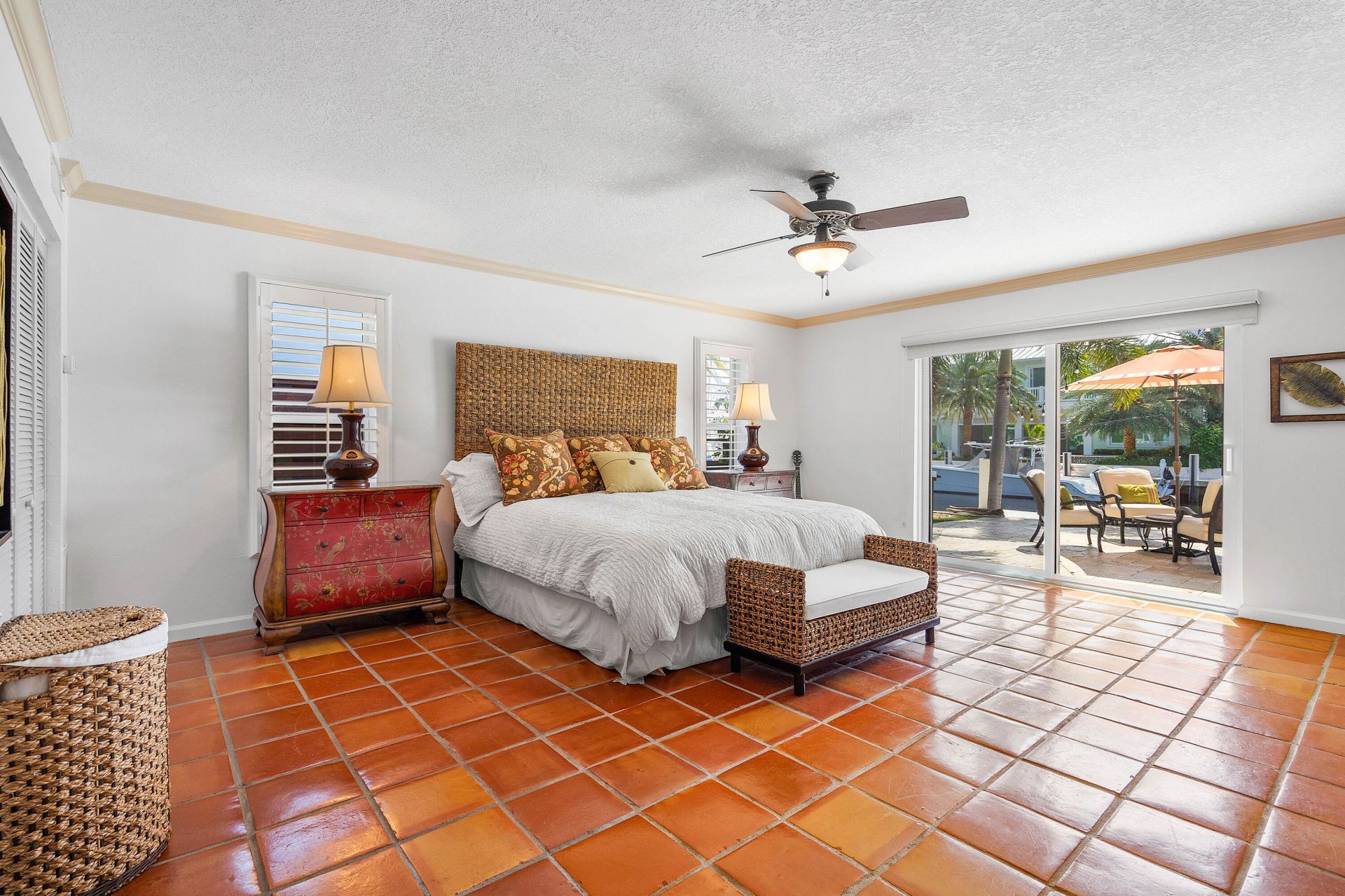 2330 NE 48th Street Ne, Lighthouse Point, FL 33064 Photo