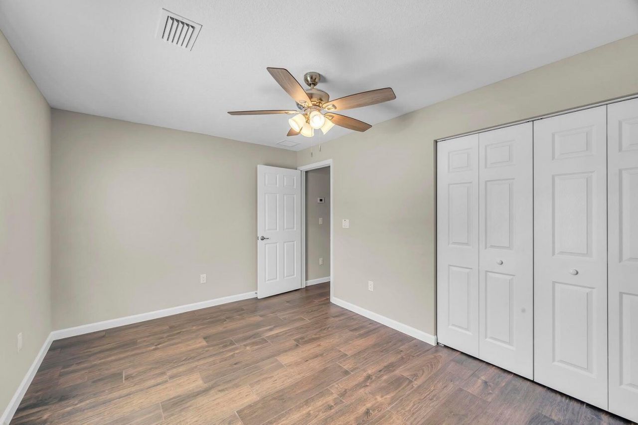 574 NW Bayshore Boulevard, Port Saint Lucie, FL 34983 Photo