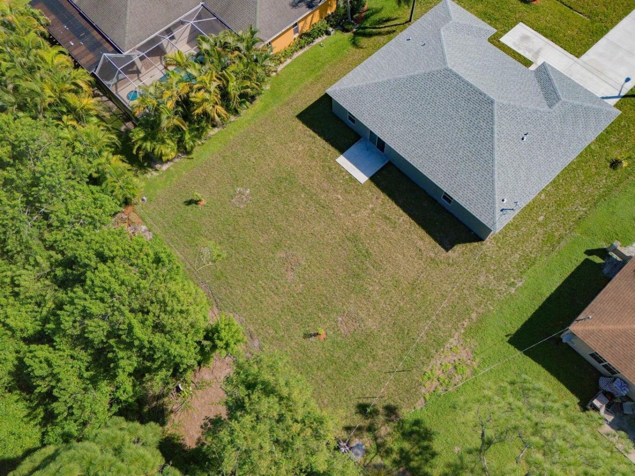 574 NW Bayshore Boulevard, Port Saint Lucie, FL 34983 Photo