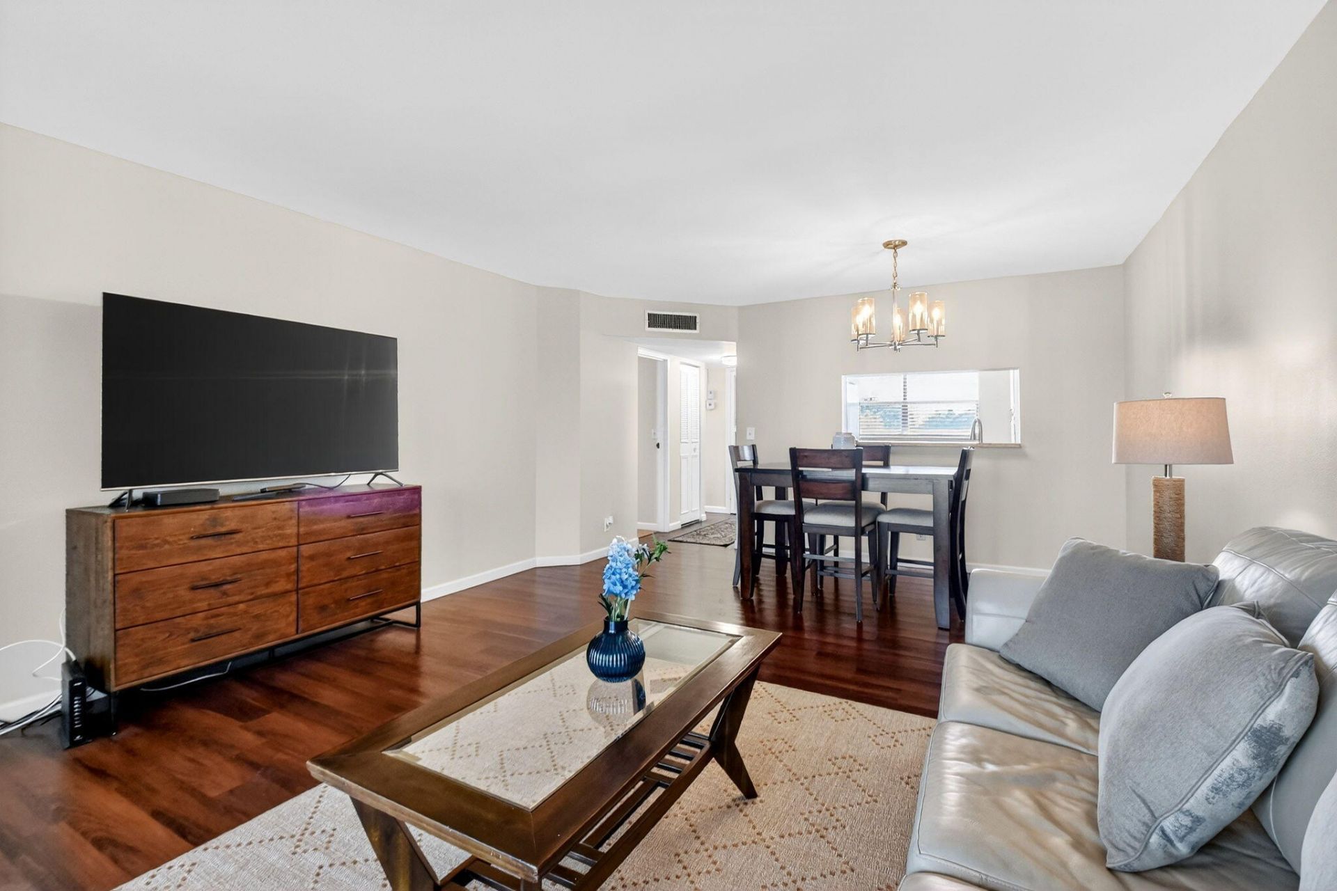 3661 Via Poinciana, Unit 410, Lake Worth, FL 33467 Photo