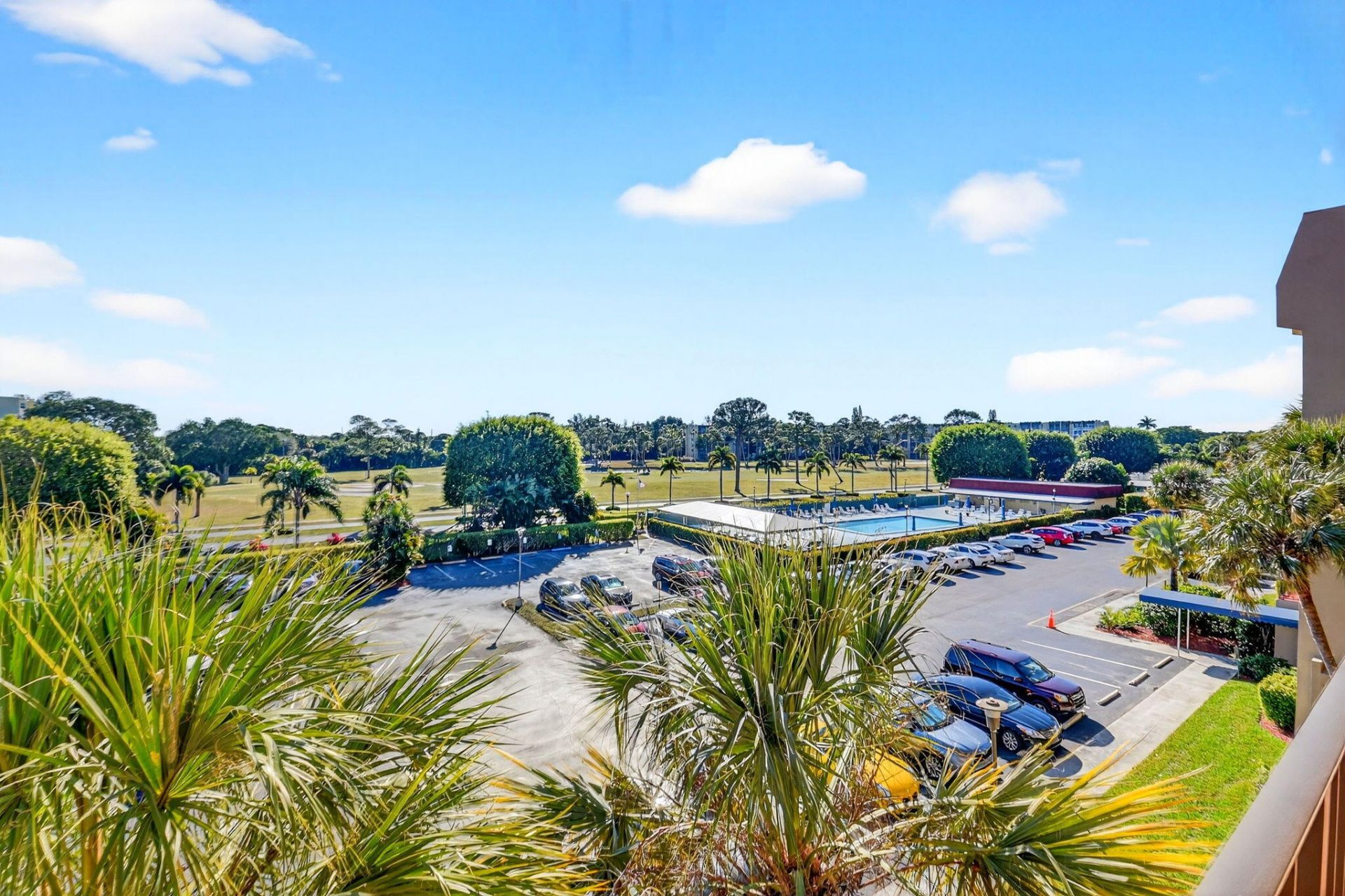 3661 Via Poinciana, Unit 410, Lake Worth, FL 33467 Photo