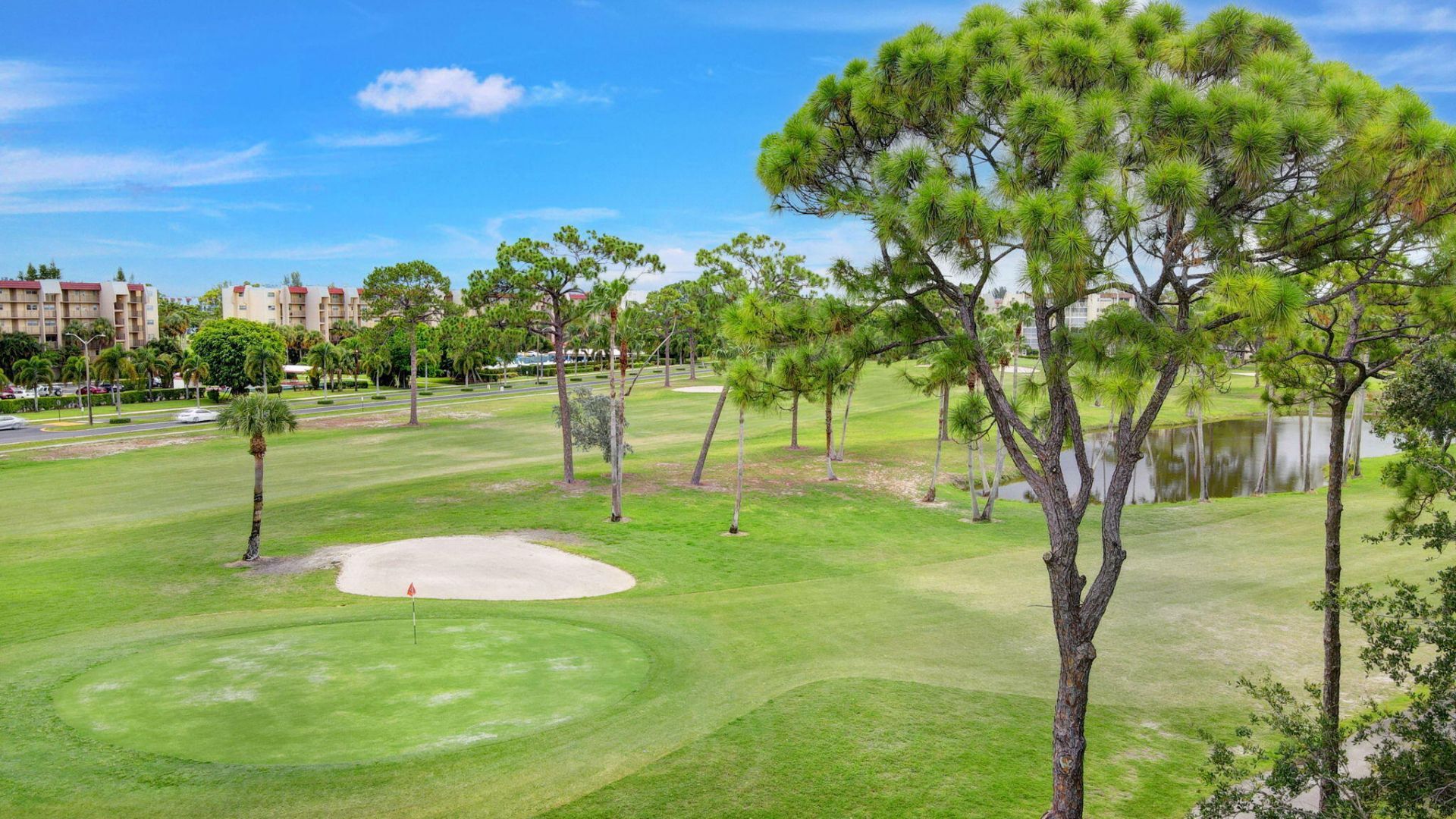 3661 Via Poinciana, Unit 410, Lake Worth, FL 33467 Photo