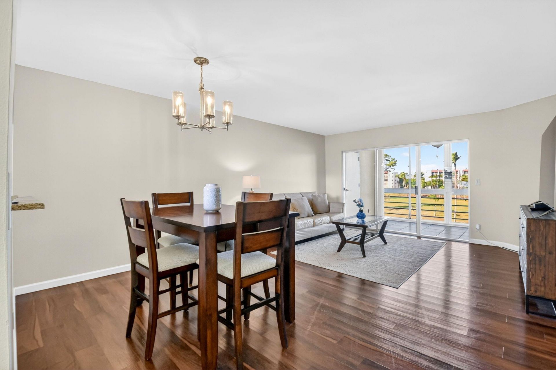 3661 Via Poinciana, Unit 410, Lake Worth, FL 33467 Photo