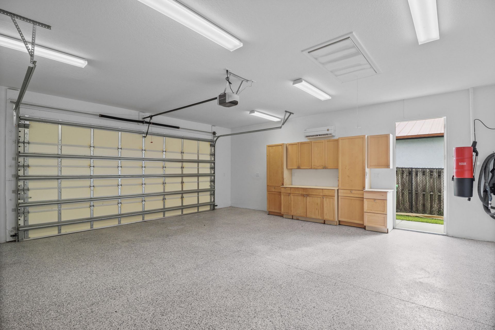 213 NE Sagamore Terrace, Port Saint Lucie, FL 34983 Photo