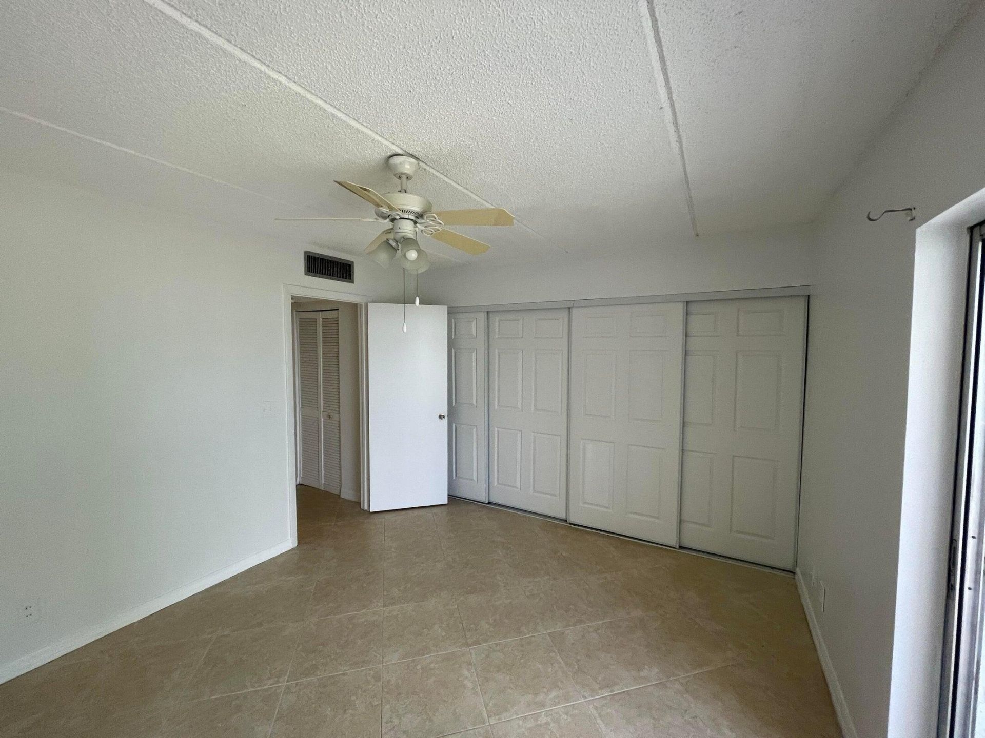 2100 Springdale Boulevard, Unit 209, Palm Springs, FL 33461 Photo