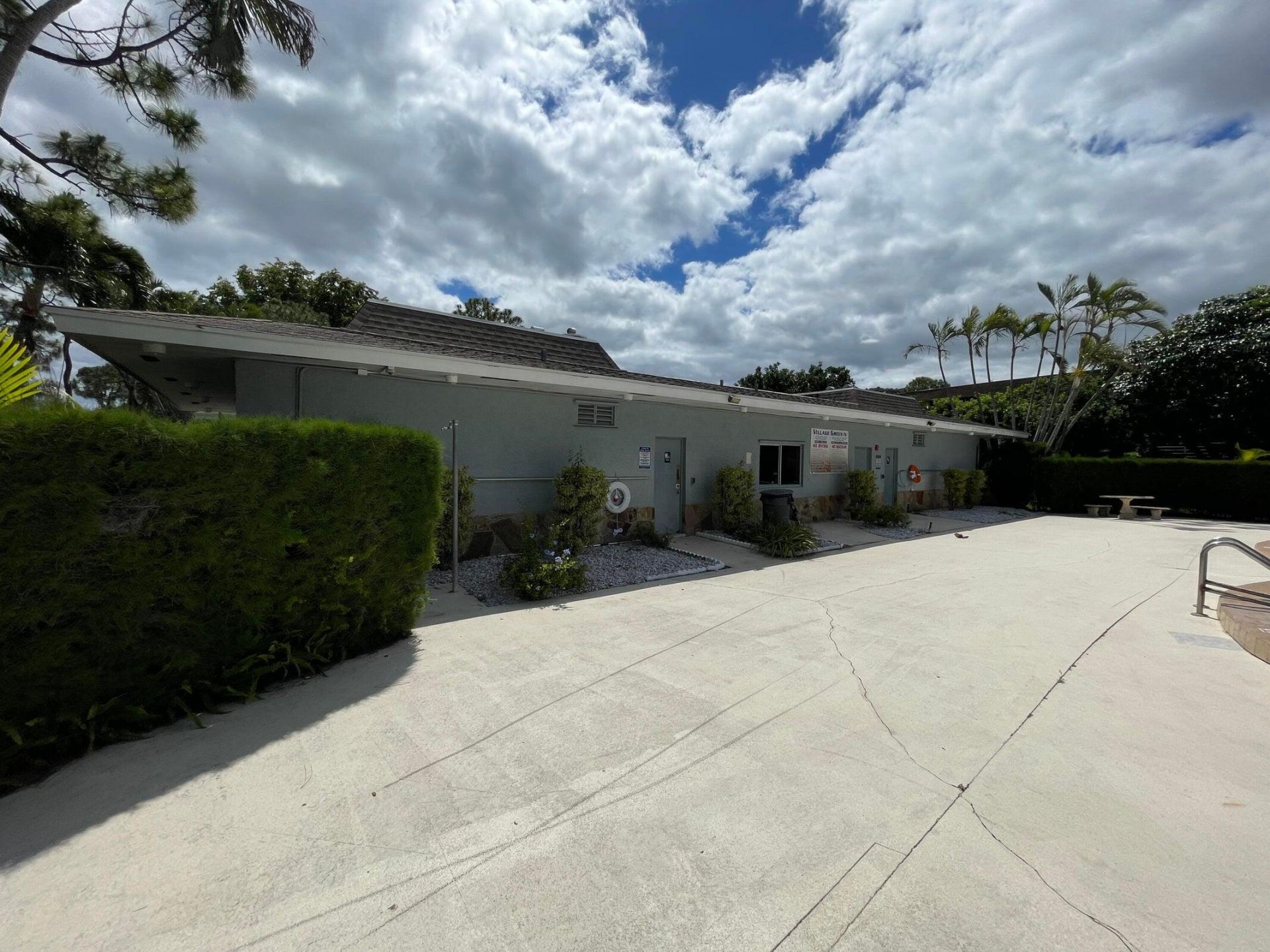 2100 Springdale Boulevard, Unit 209, Palm Springs, FL 33461 Photo