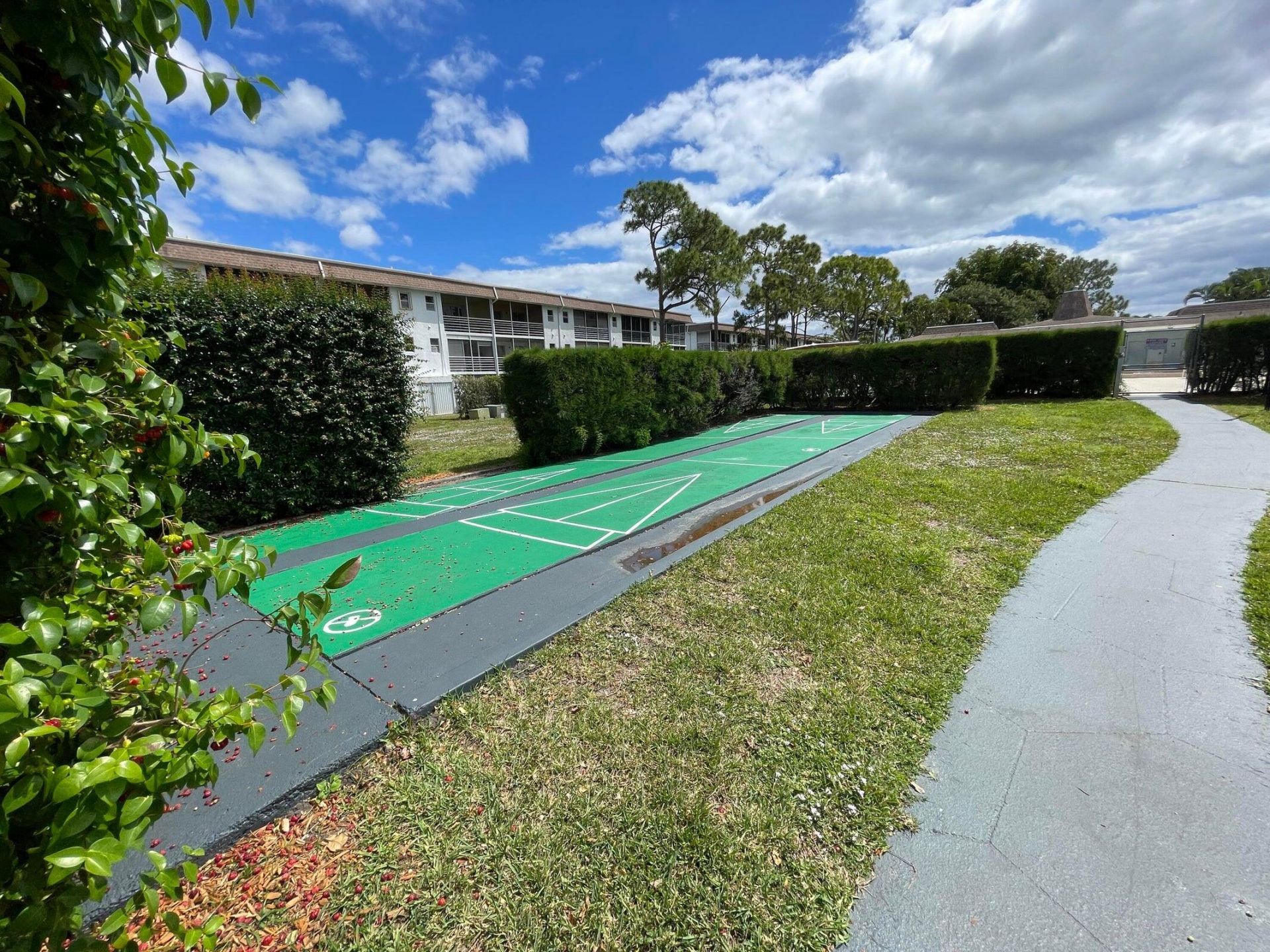 2100 Springdale Boulevard, Unit 209, Palm Springs, FL 33461 Photo