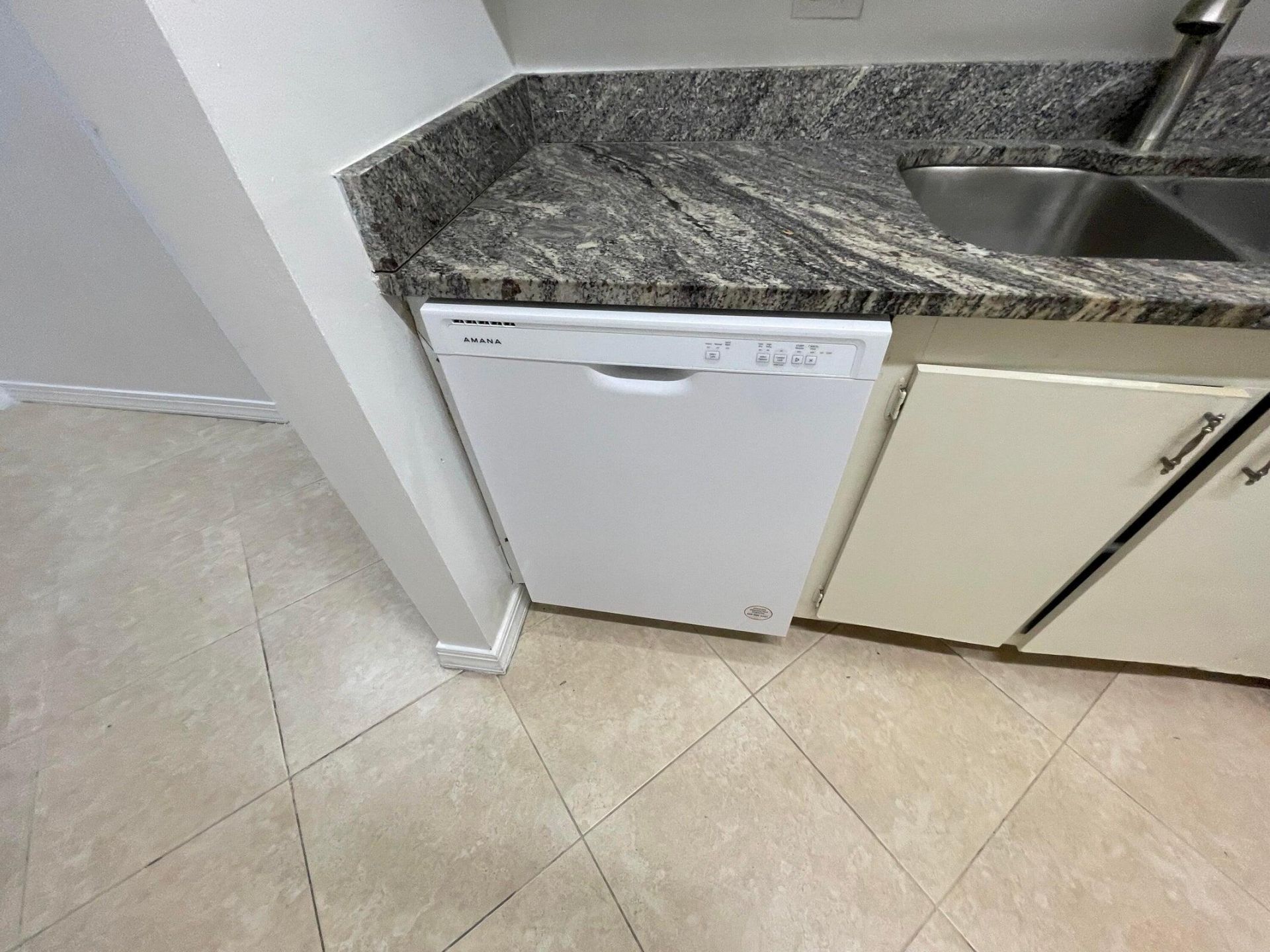 2100 Springdale Boulevard, Unit 209, Palm Springs, FL 33461 Photo