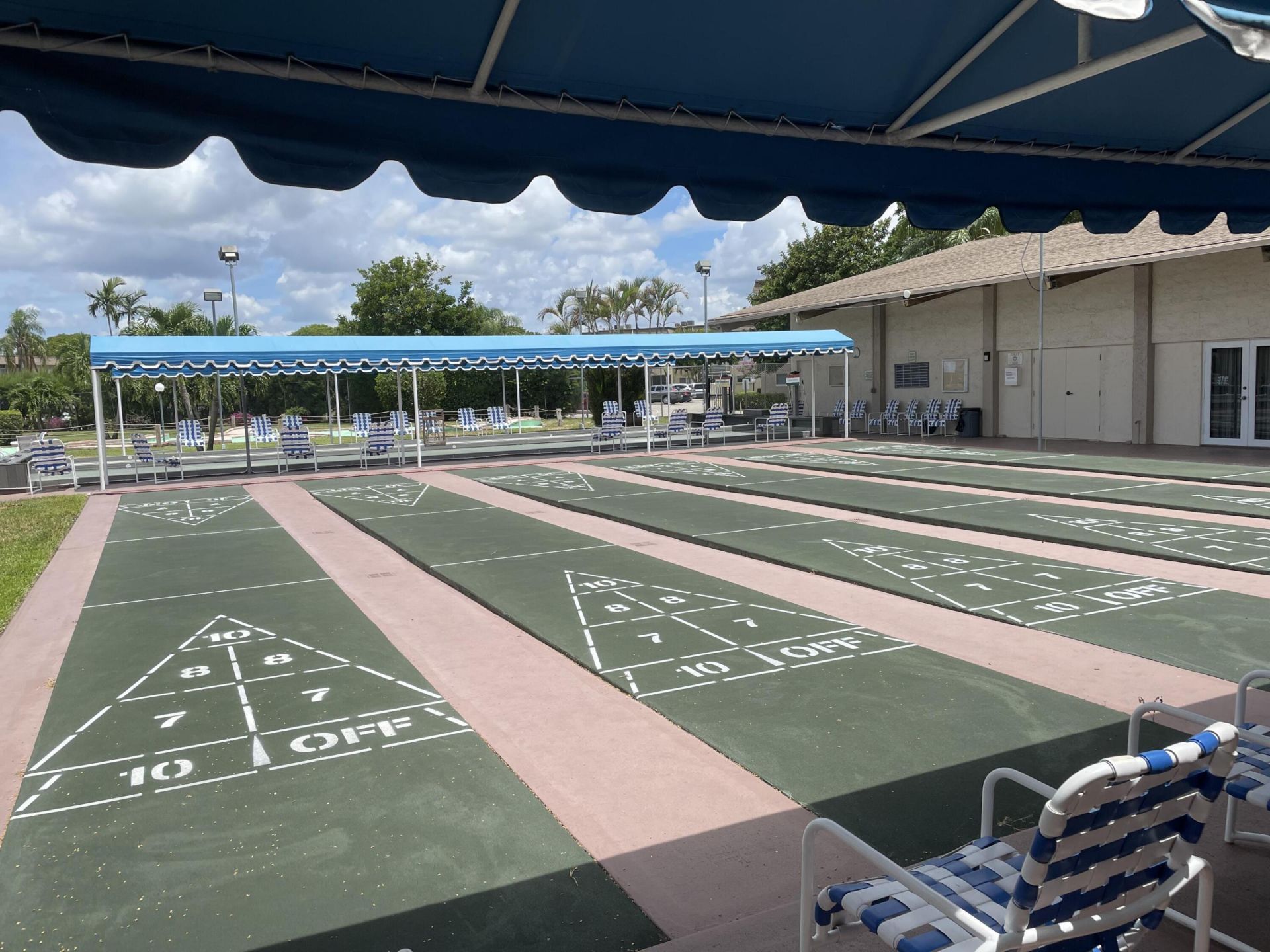 705 Lori Drive, Unit 315, Palm Springs, FL 33461 Photo