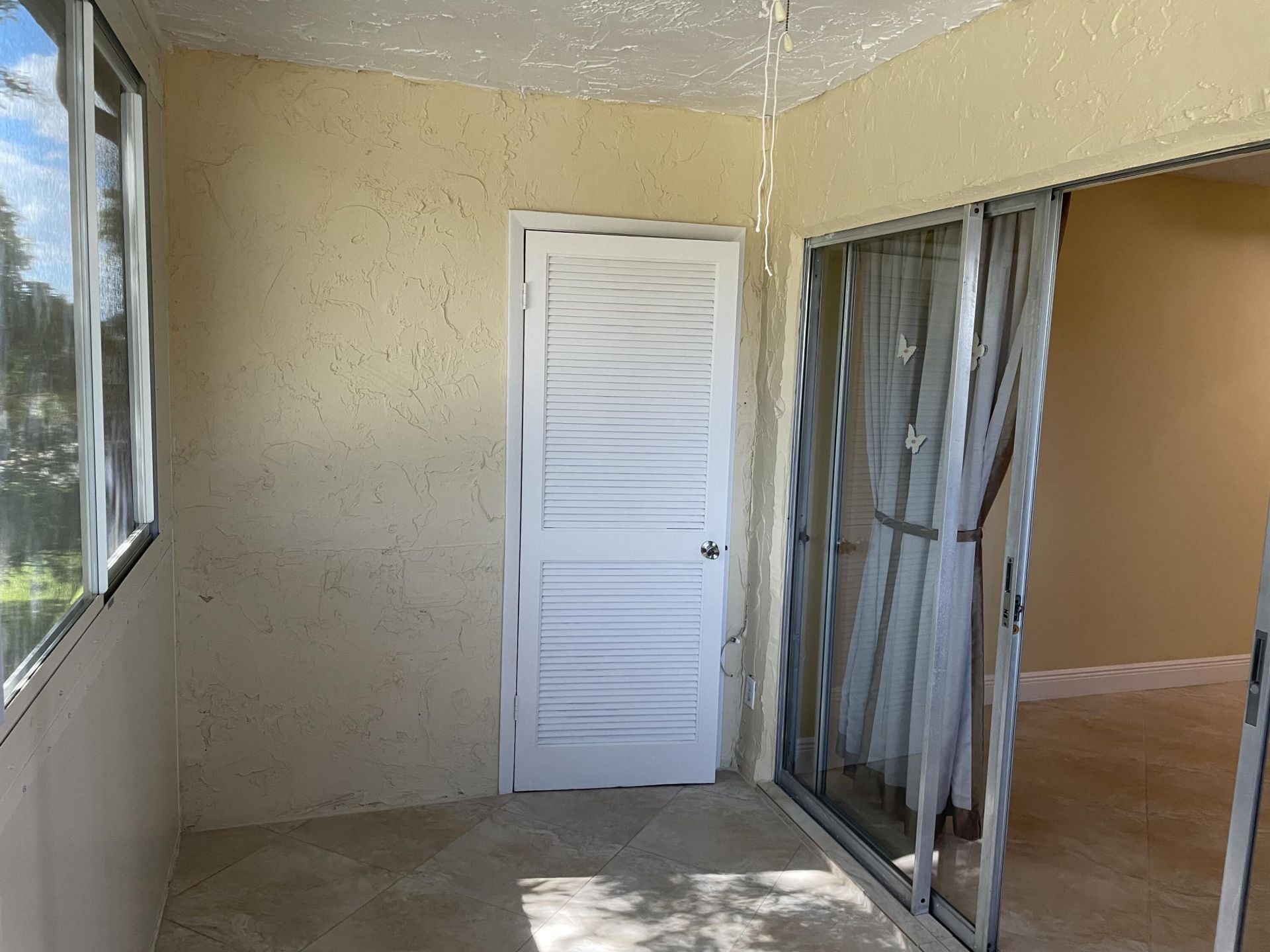 705 Lori Drive, Unit 315, Palm Springs, FL 33461 Photo