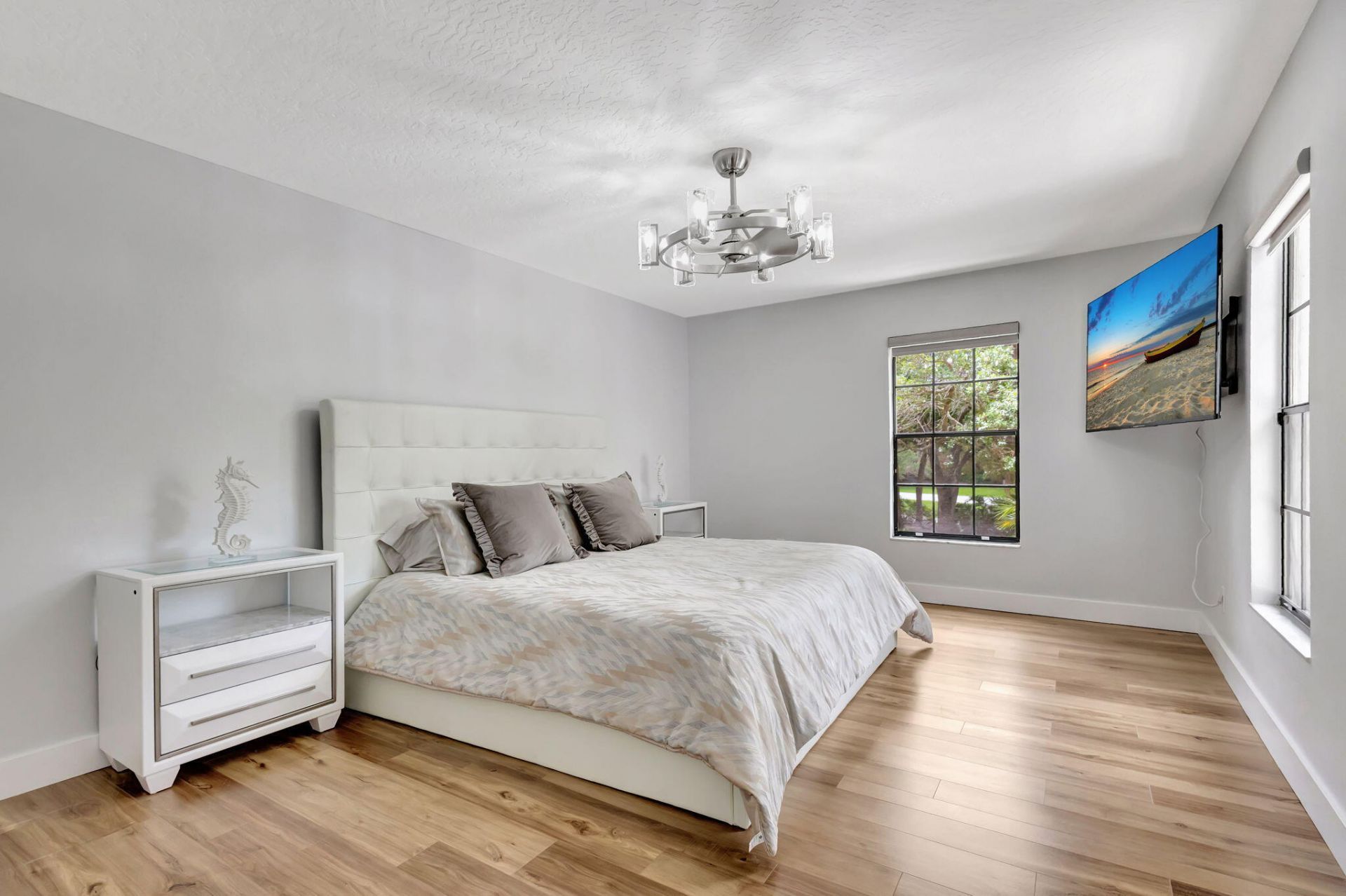 355 Prestwick Circle, Unit 4, Palm Beach Gardens, FL 33418 Photo