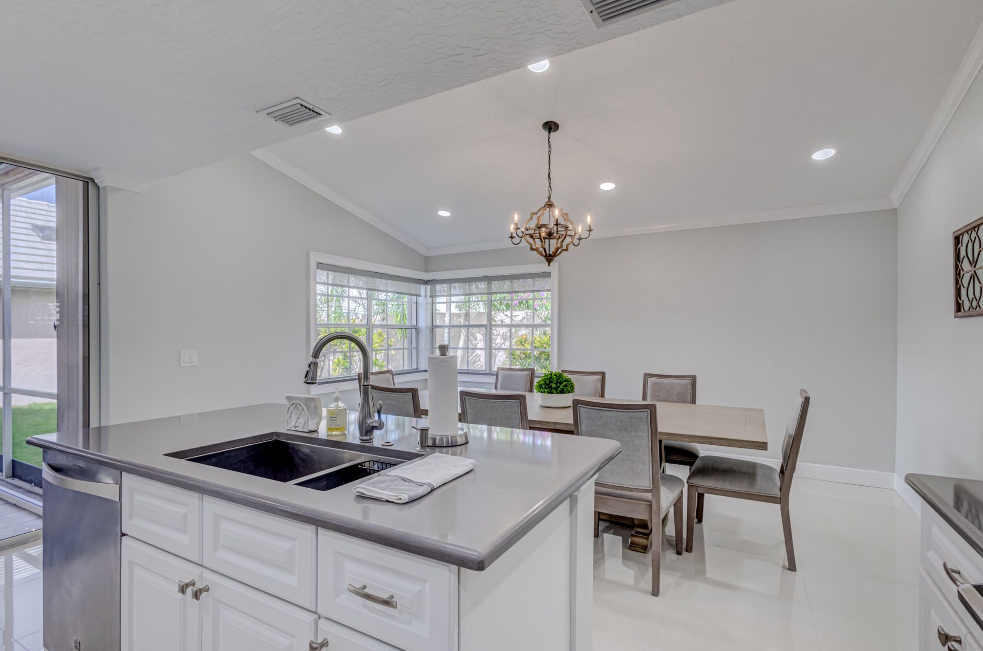 17 Selby Lane, Palm Beach Gardens, FL 33418 Photo