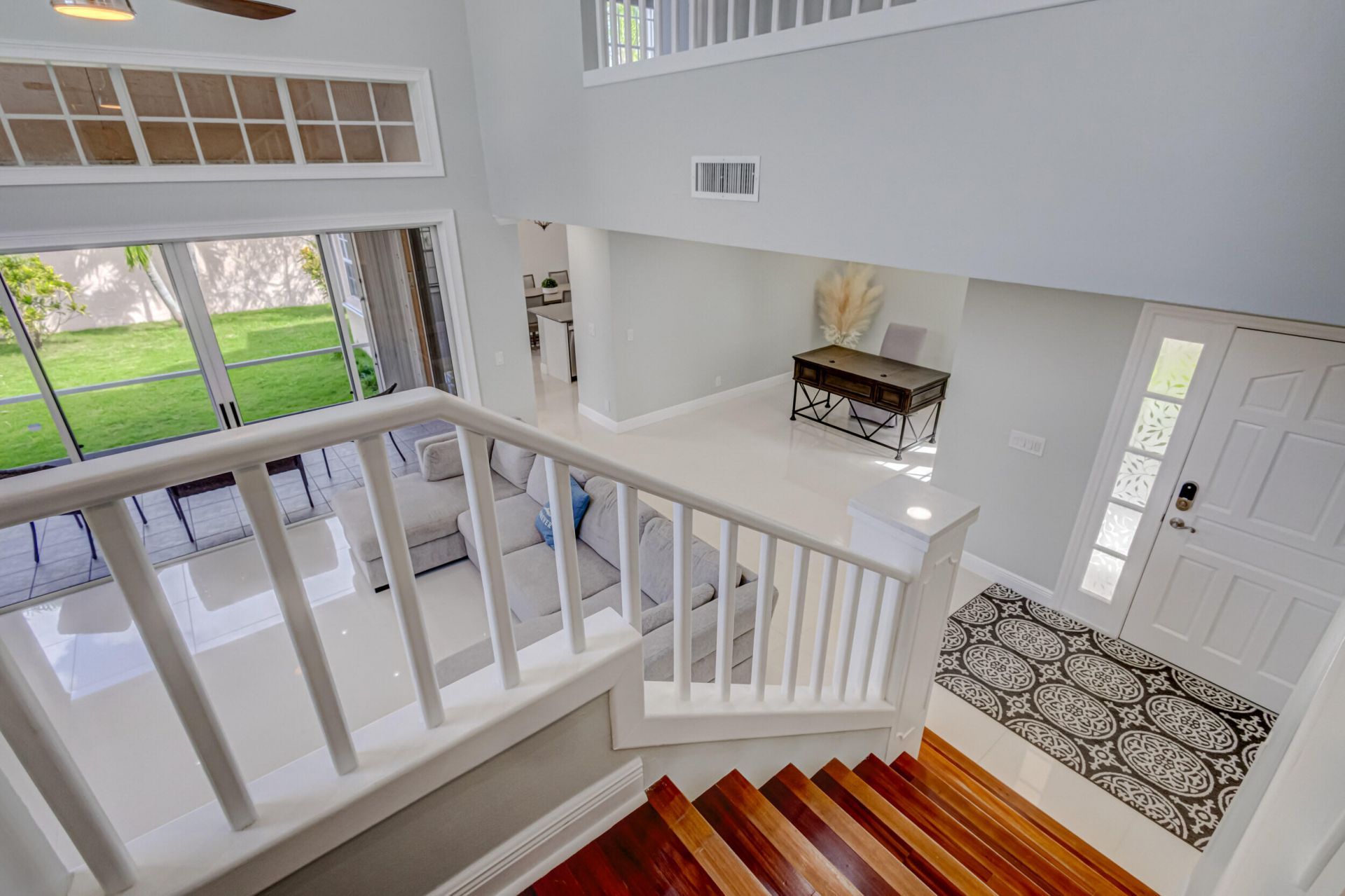 17 Selby Lane, Palm Beach Gardens, FL 33418 Photo