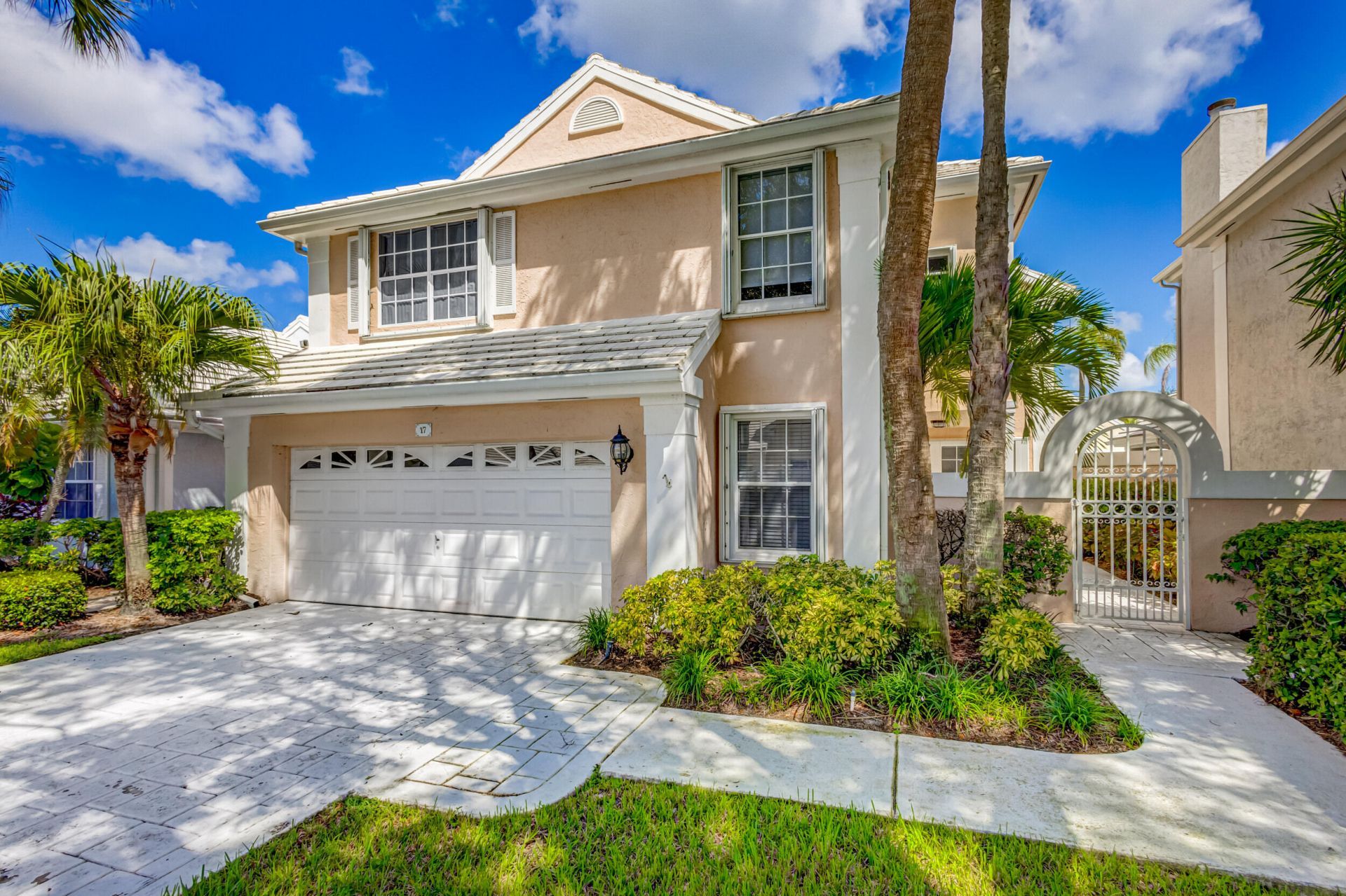 17 Selby Lane, Palm Beach Gardens, FL 33418 Photo