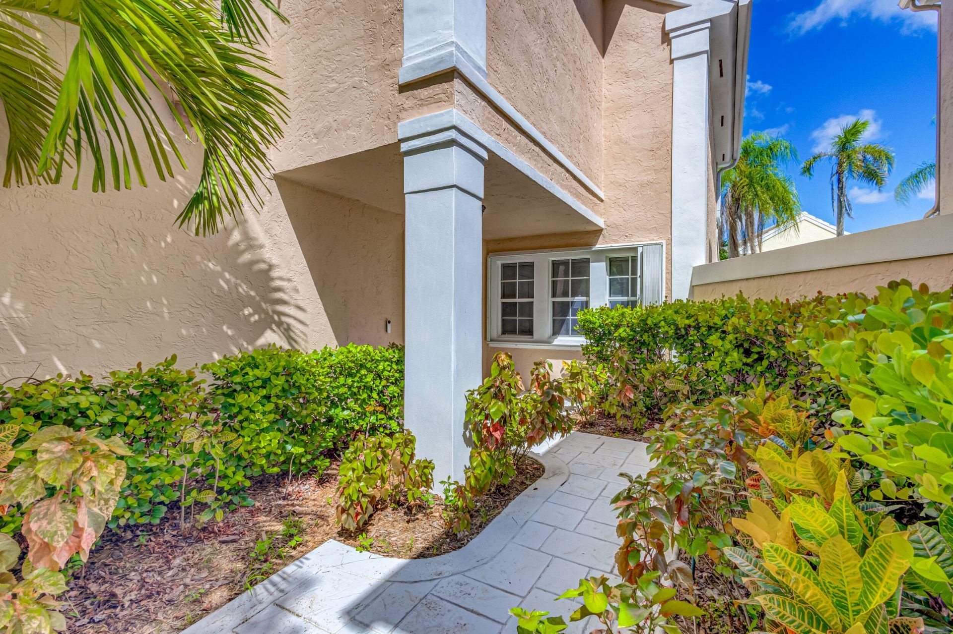 17 Selby Lane, Palm Beach Gardens, FL 33418 Photo