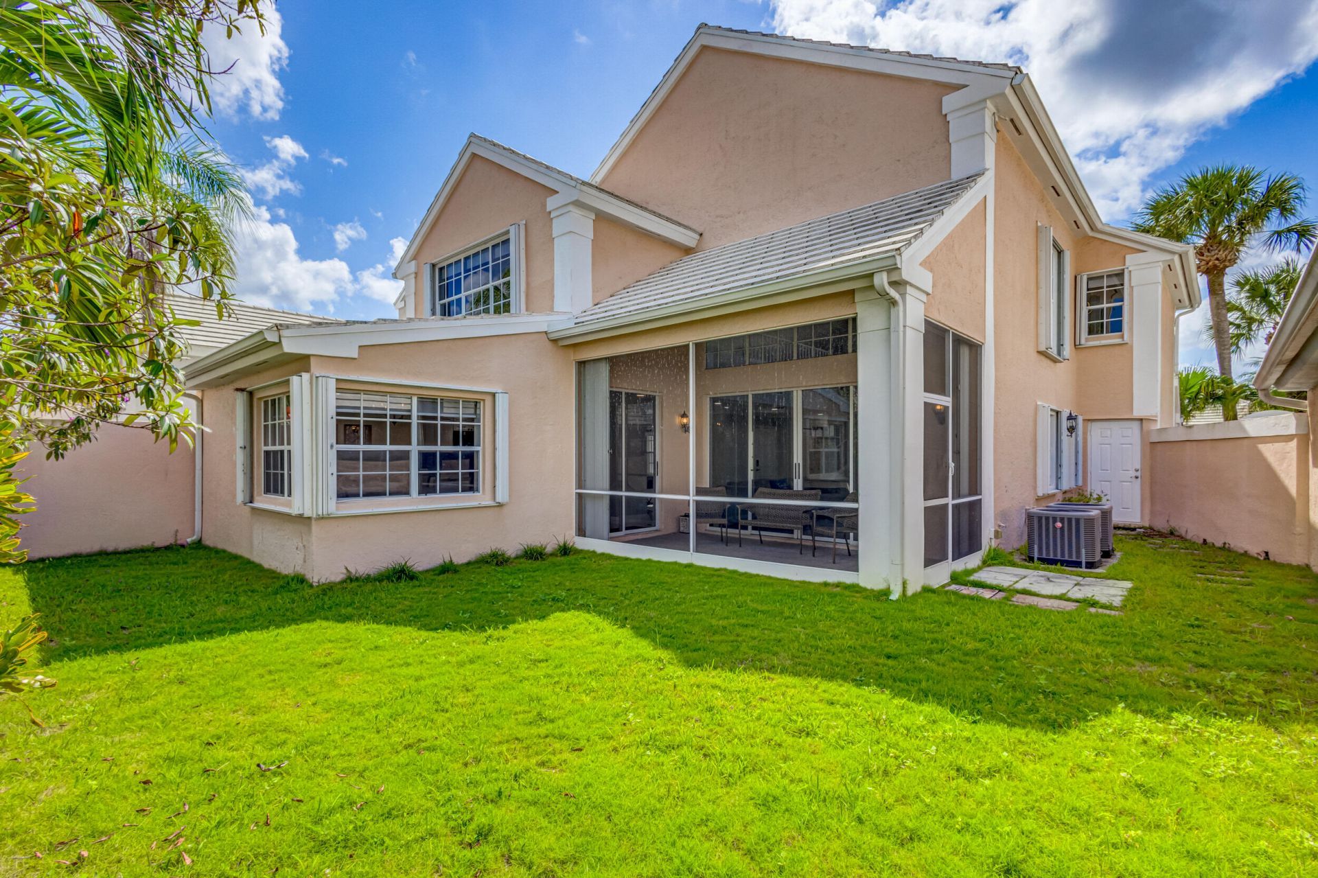 17 Selby Lane, Palm Beach Gardens, FL 33418 Photo