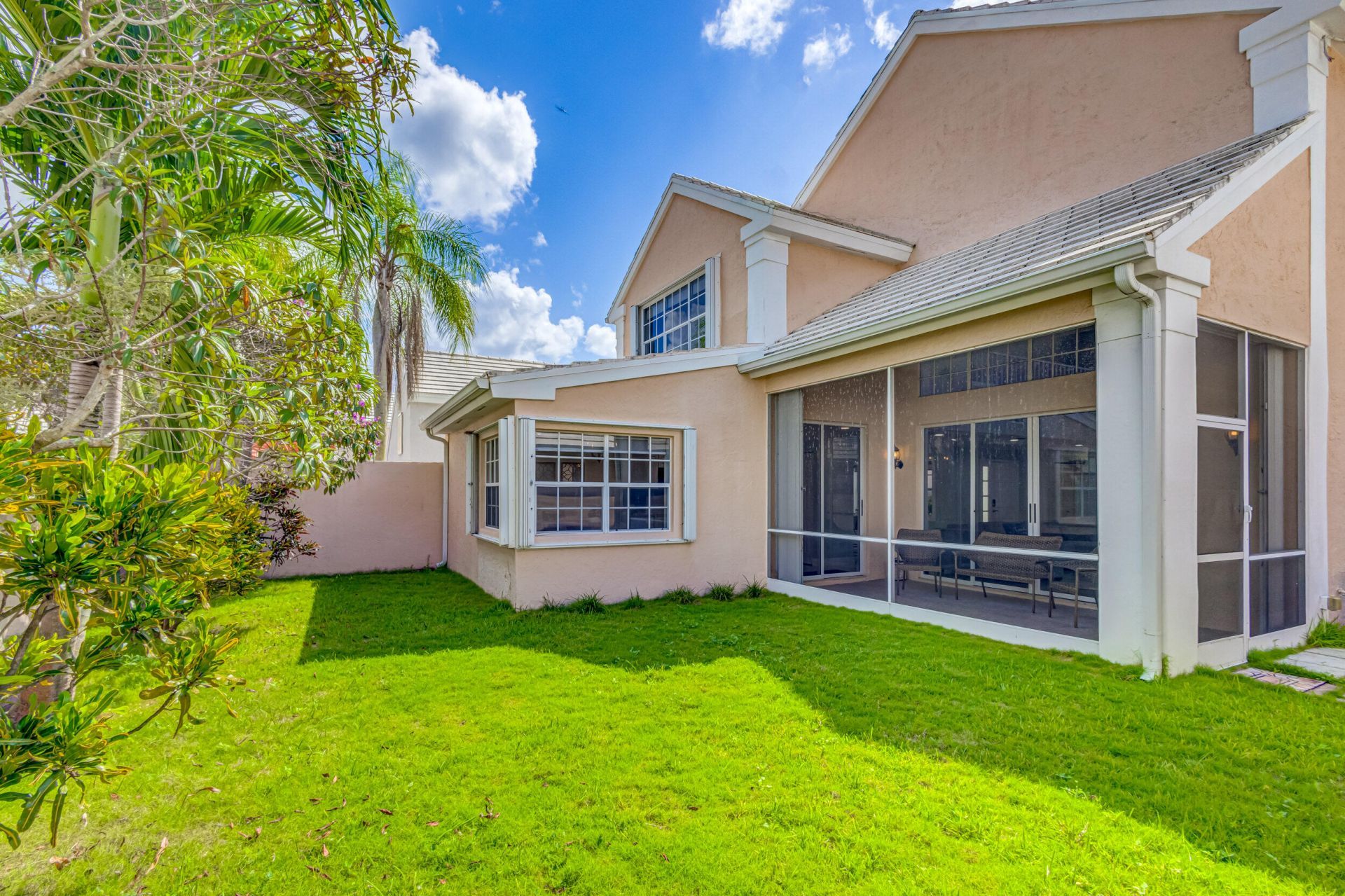 17 Selby Lane, Palm Beach Gardens, FL 33418 Photo