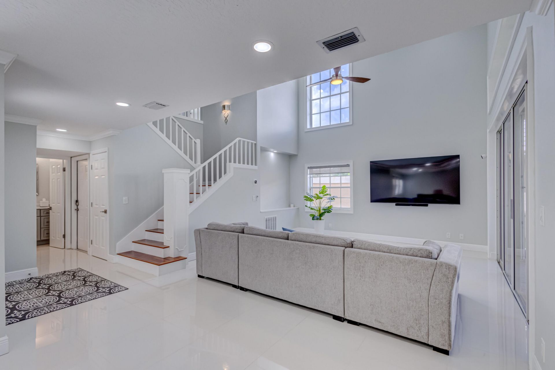 17 Selby Lane, Palm Beach Gardens, FL 33418 Photo