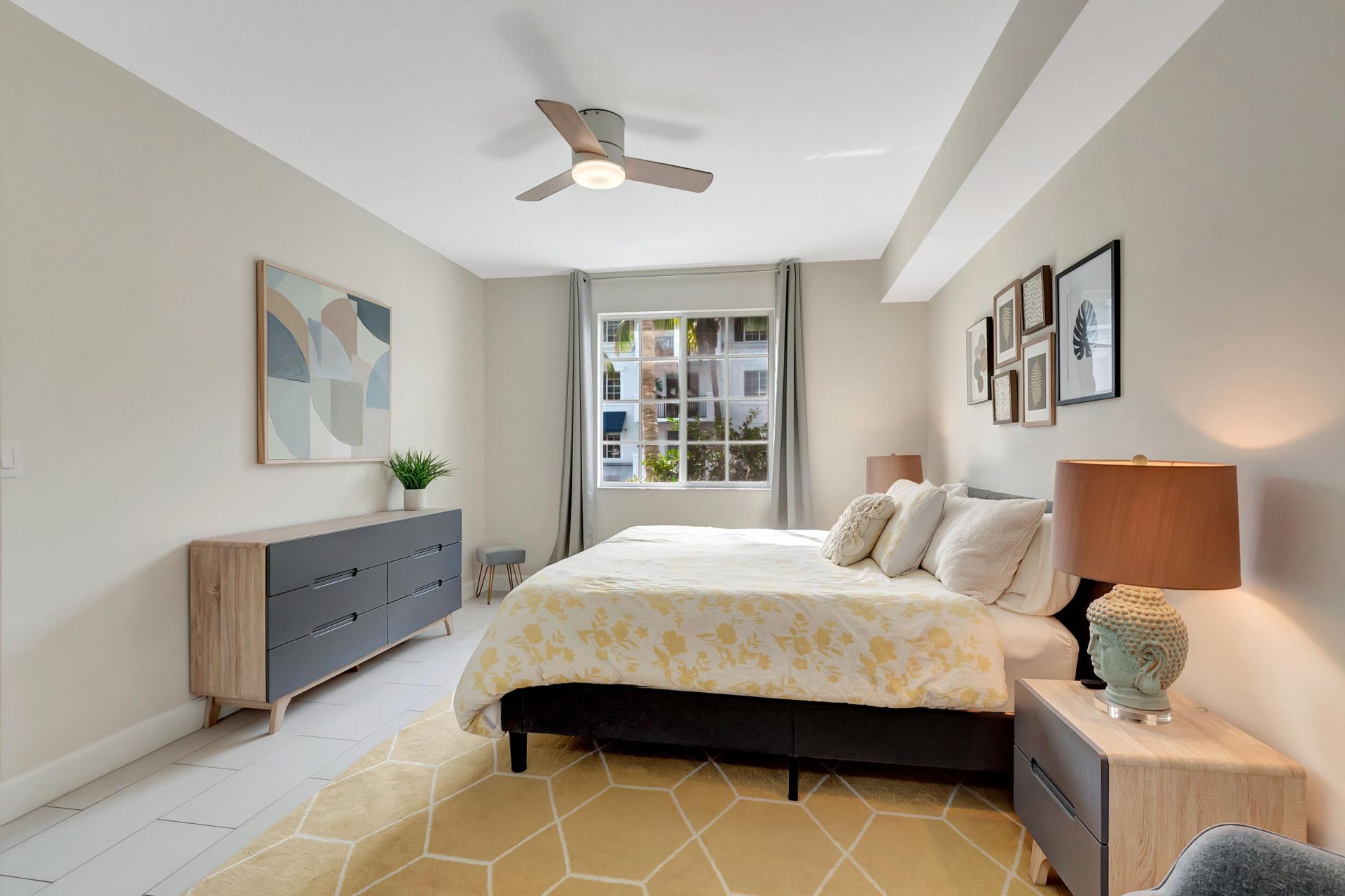 255 NE 3rd Avenue, Unit 2304, Delray Beach, FL 33444 Photo