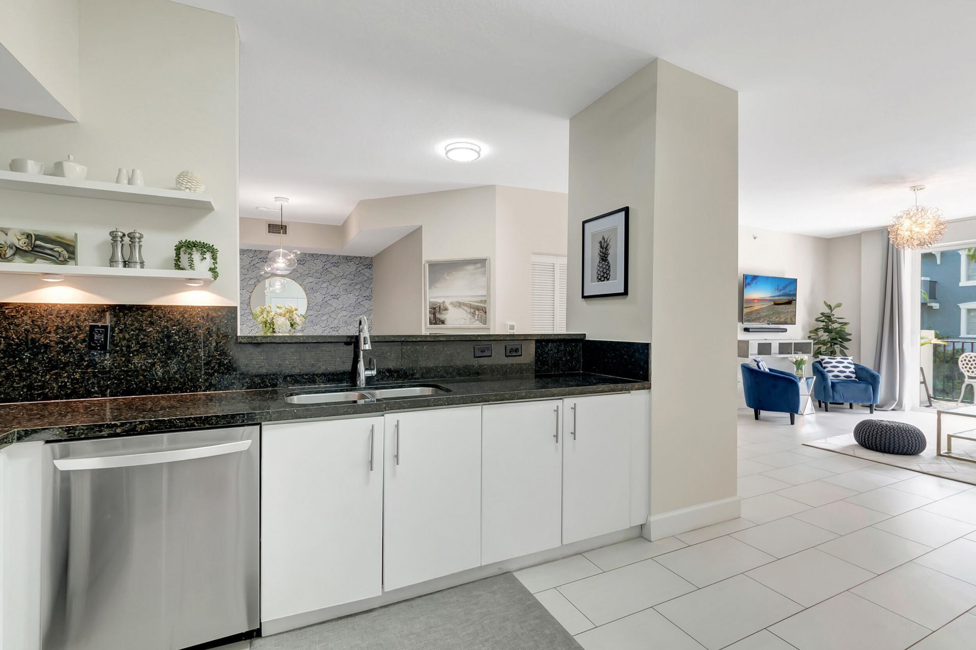 255 NE 3rd Avenue, Unit 2304, Delray Beach, FL 33444 Photo