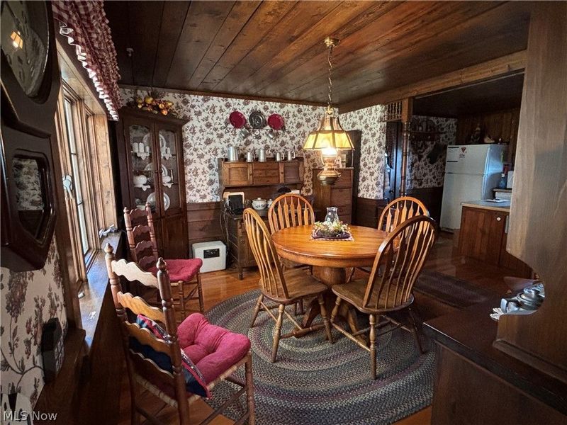 837 Walls Lake Drive NE, Vienna, OH 44473 Photo 7