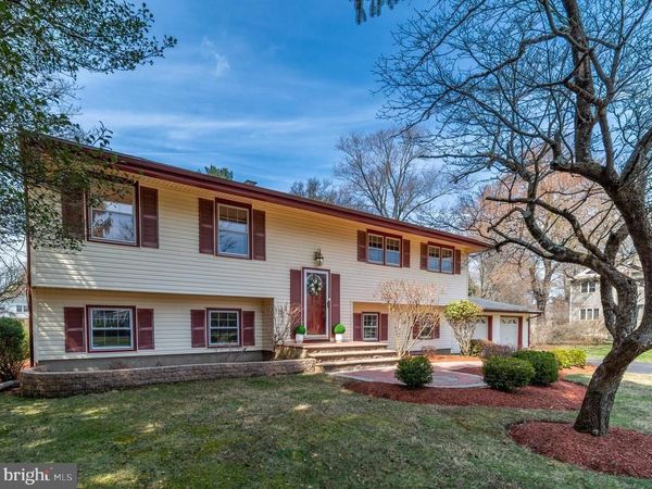 6 JEFFREY LANE, PRINCETON JUNCTION, NJ 08550