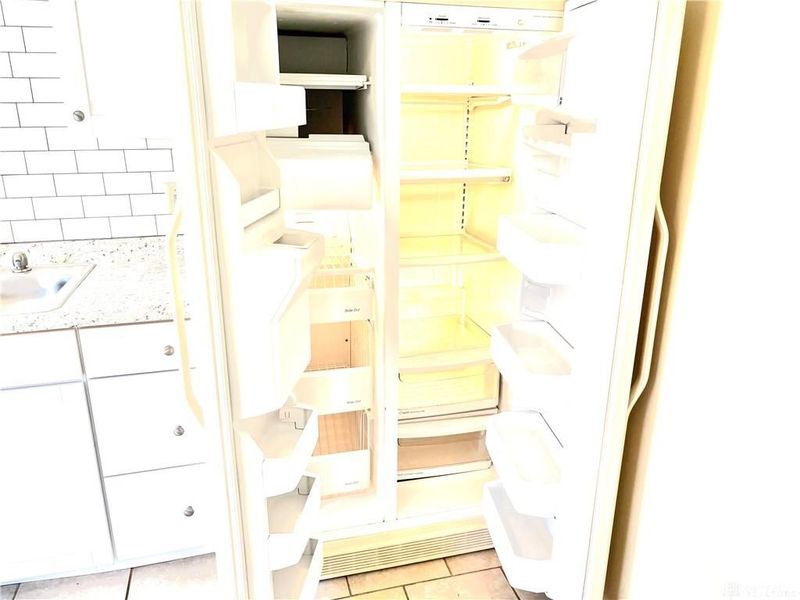 1855 N Lakeman Avenue, Sugarcreek Township, OH 45305 Photo 5