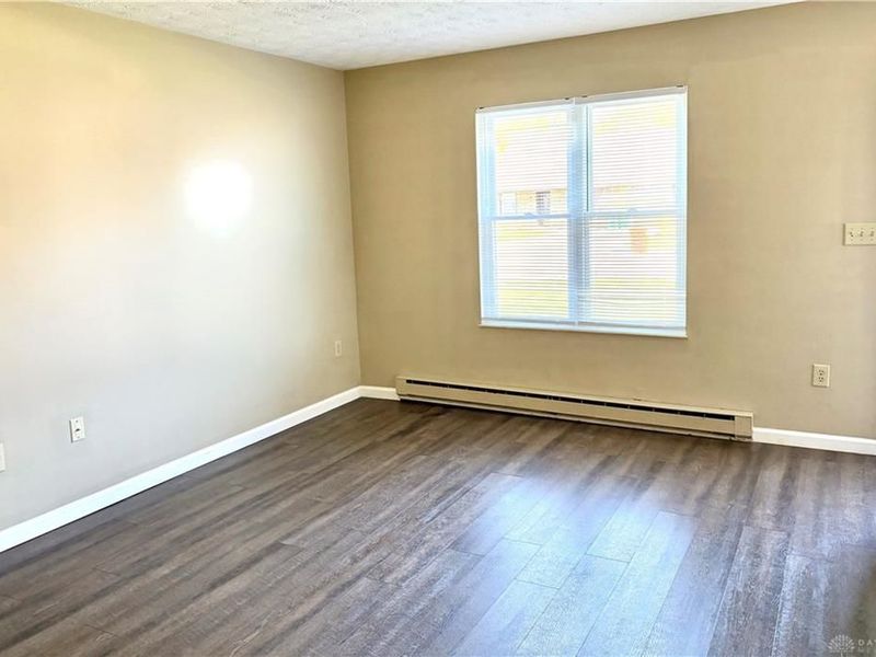 1855 N Lakeman Avenue, Sugarcreek Township, OH 45305 Photo 8