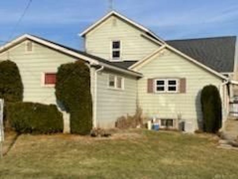 300 N Jefferson Street, Pitsburg, OH 45358 Photo 3