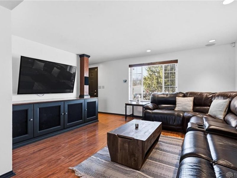 9636 Springwater Lane, Miamisburg, OH 45342 Photo 14