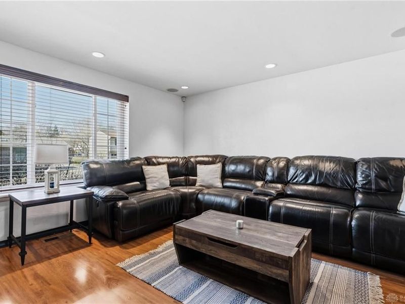 9636 Springwater Lane, Miamisburg, OH 45342 Photo 15