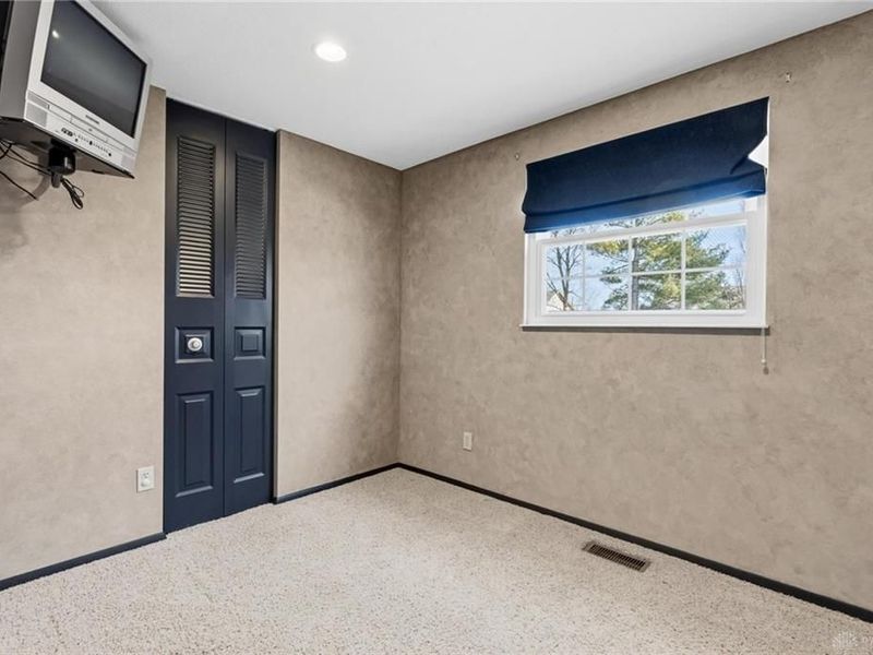 9636 Springwater Lane, Miamisburg, OH 45342 Photo 32