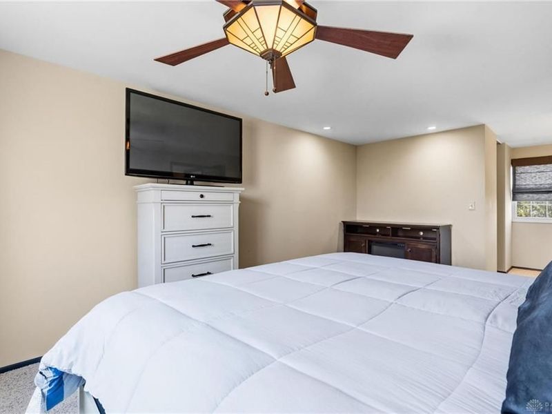 9636 Springwater Lane, Miamisburg, OH 45342 Photo 41