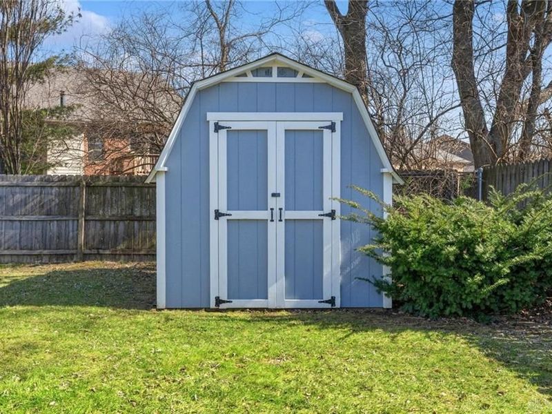 9636 Springwater Lane, Miamisburg, OH 45342 Photo 6