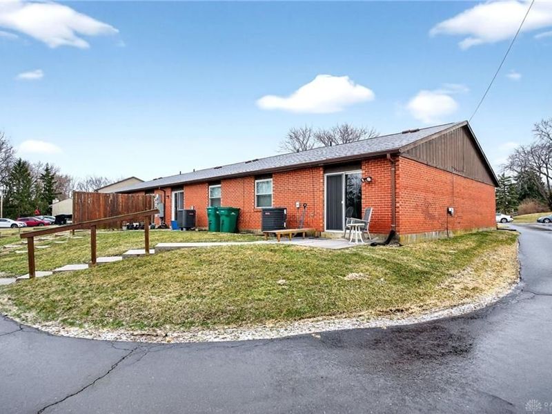 9610 Sage Meadow Court, Washington Township, OH 45458 Photo 5