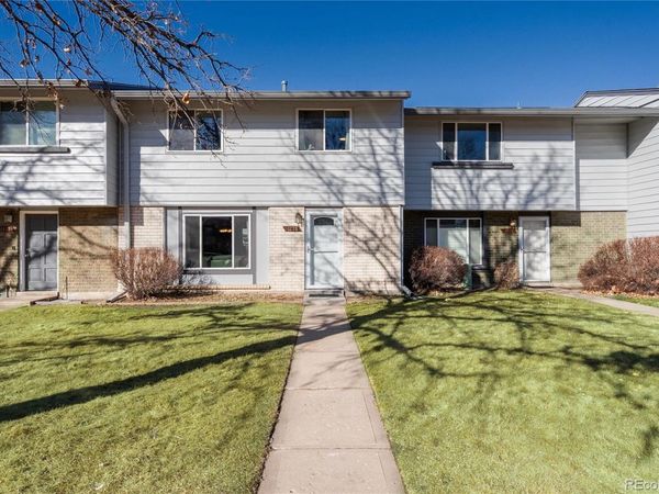 1233 S Troy Street , Aurora, CO 80012