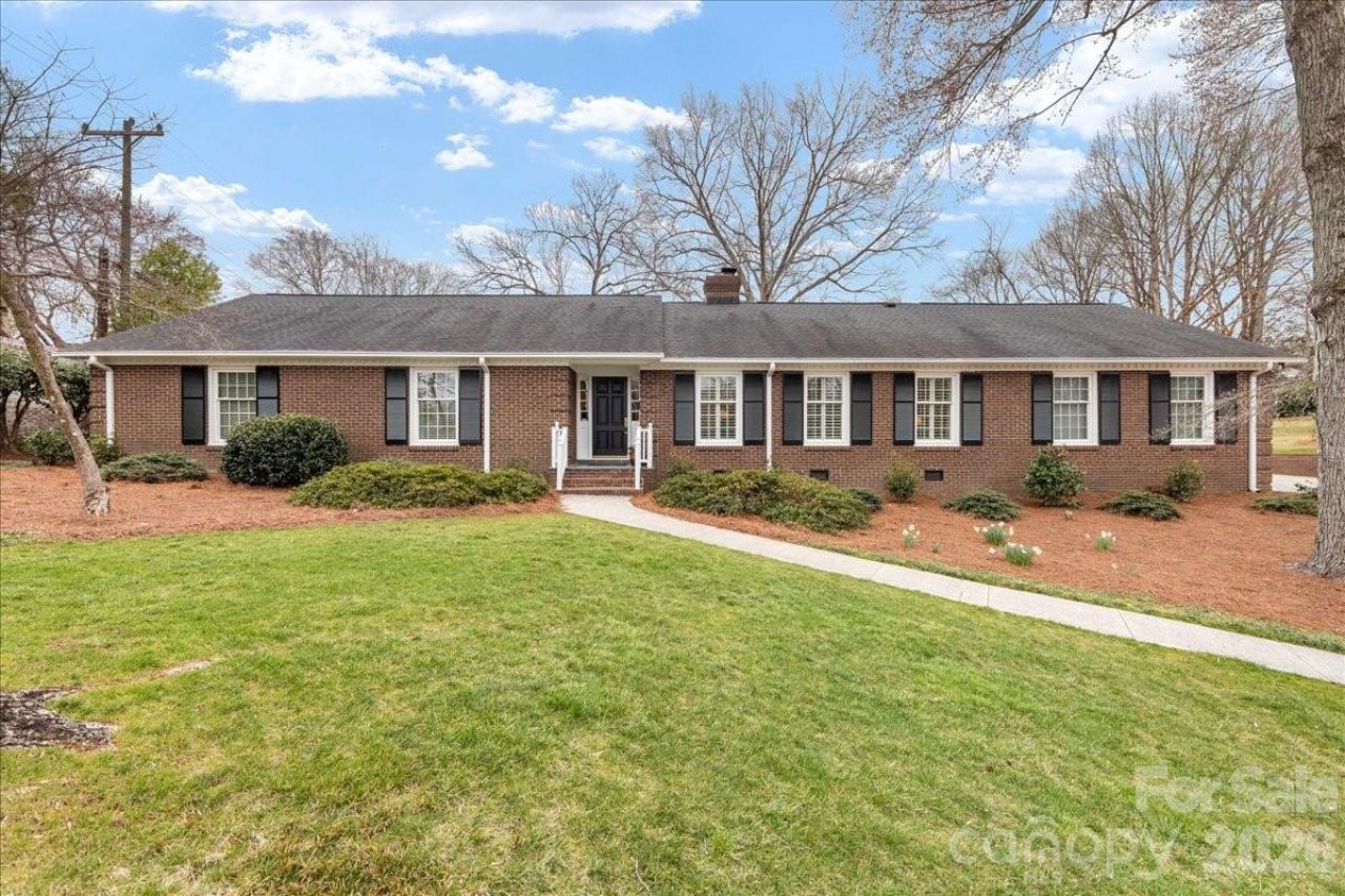 3632 Johnny Cake Lane, Charlotte, NC 28226 Main Photo