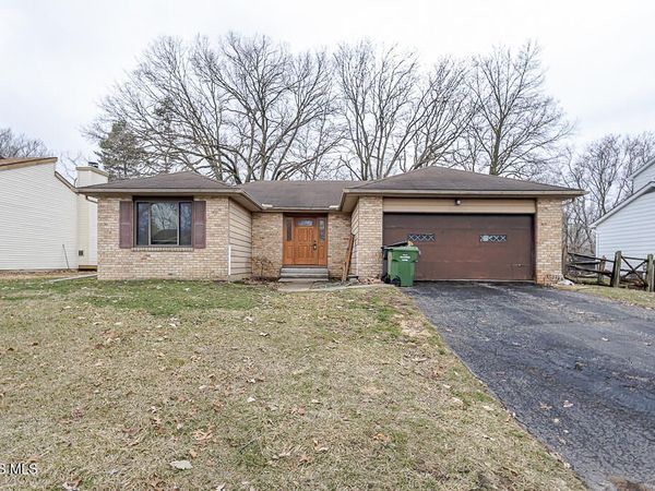 1269 Westfield Drive, Maumee, OH 43537