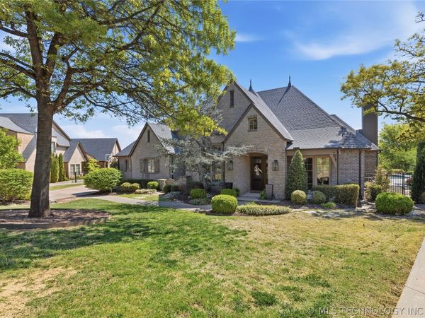 704 W 108th Street S, Jenks, OK 74037